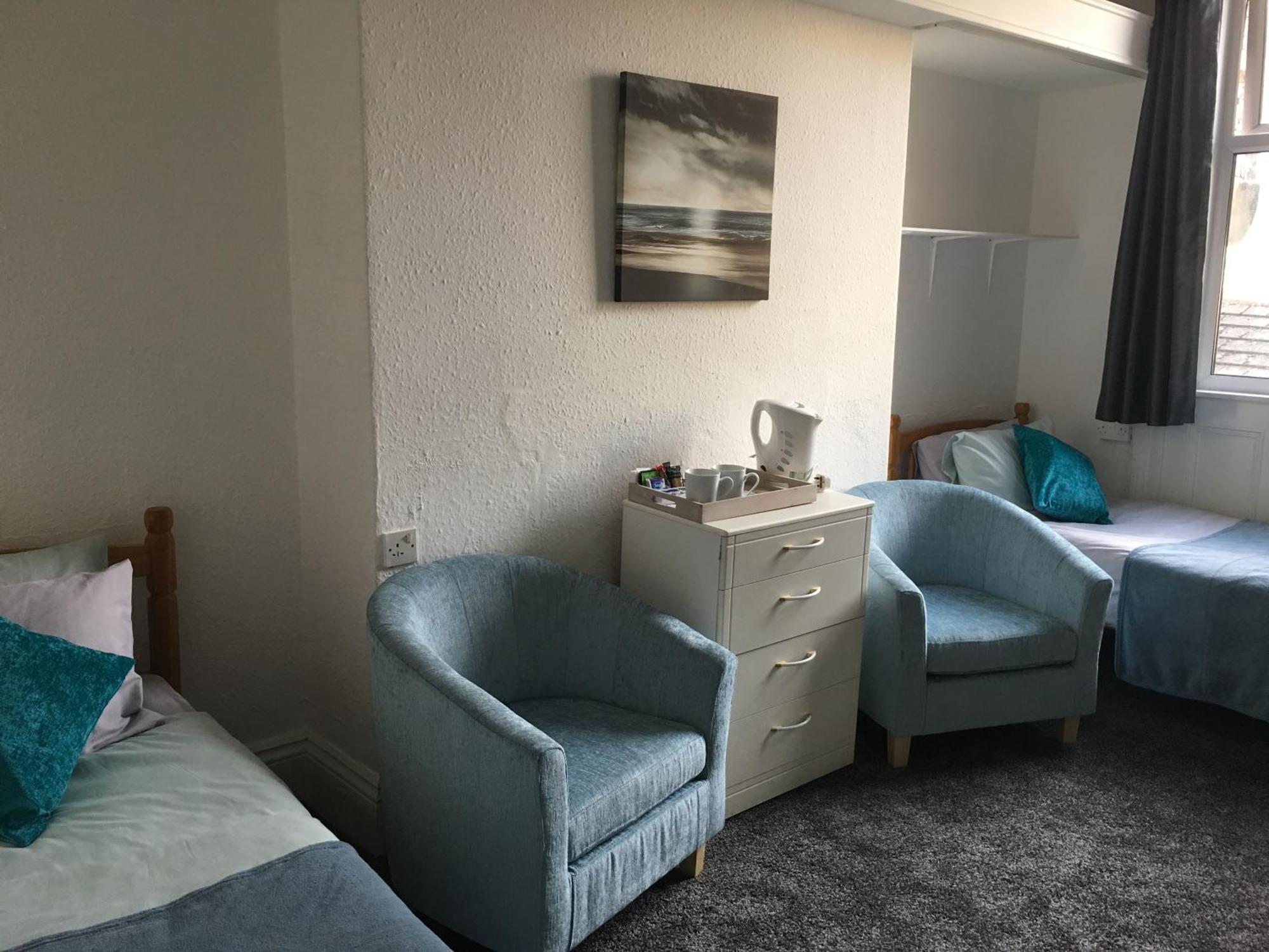 Carlton House Scarborough Hotel Phòng bức ảnh