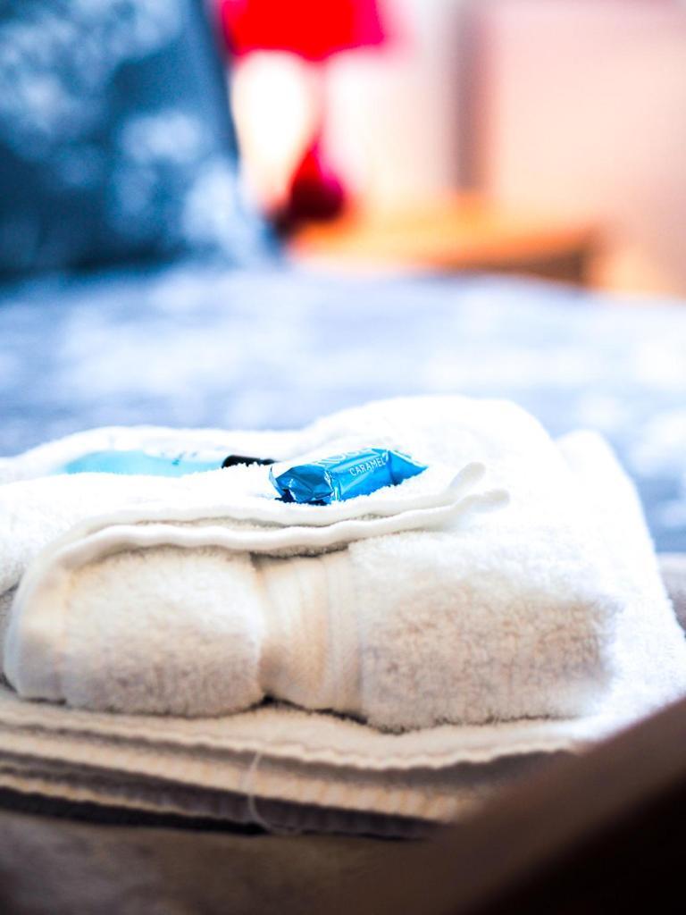 Carlton House Scarborough Hotel Ngoại thất bức ảnh